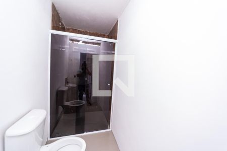 Banheiro de casa para alugar com 1 quarto, 28m² em Jardim Penha, São Paulo