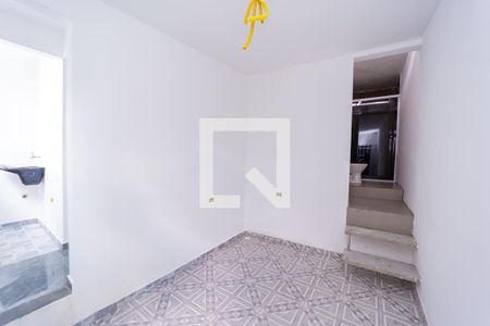 Sala/Quarto de casa para alugar com 1 quarto, 28m² em Jardim Penha, São Paulo