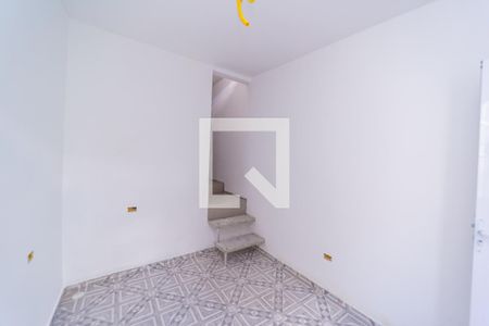 Sala/Quarto de casa para alugar com 1 quarto, 28m² em Jardim Penha, São Paulo