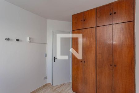 Quarto 2 de apartamento para alugar com 2 quartos, 47m² em Aclimação, São Paulo