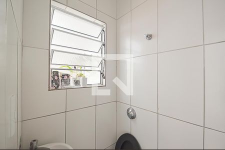 Banheiro de serviço de casa à venda com 3 quartos, 172m² em Jardim Olavo Bilac, São Bernardo do Campo
