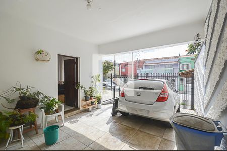Garagem de casa à venda com 3 quartos, 172m² em Jardim Olavo Bilac, São Bernardo do Campo