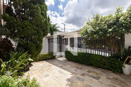 Jardim de casa à venda com 4 quartos, 350m² em Vila Rio Branco, São Paulo