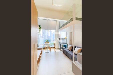 Sala/Quarto de kitnet/studio para alugar com 1 quarto, 29m² em Jardim das Acacias, São Paulo