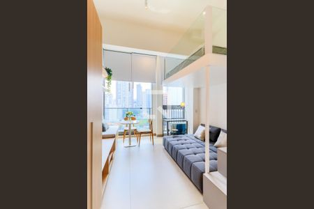 Sala/Quarto de kitnet/studio para alugar com 1 quarto, 29m² em Jardim das Acacias, São Paulo