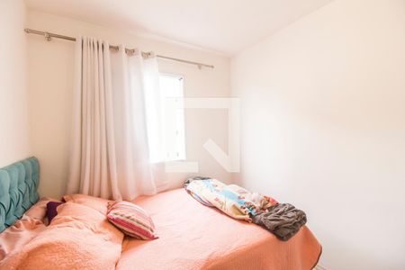 Quarto 1 de apartamento para alugar com 2 quartos, 45m² em Vila da Oportunidade, Carapicuíba