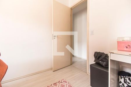 Quarto 1 de apartamento para alugar com 2 quartos, 45m² em Vila da Oportunidade, Carapicuíba