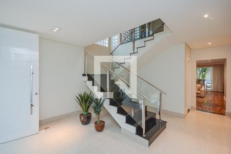 Hall de entrada de casa à venda com 4 quartos, 360m² em Interlagos, São Paulo