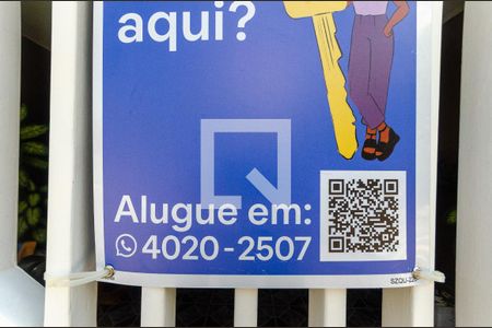Placa de casa para alugar com 3 quartos, 300m² em Jardim Sao Ricardo, São Paulo