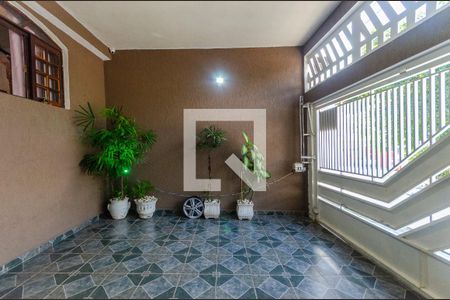 Garagem de casa para alugar com 3 quartos, 300m² em Jardim Sao Ricardo, São Paulo