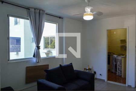 Sala de apartamento para alugar com 2 quartos, 48m² em Barra Olímpica, Rio de Janeiro