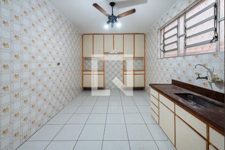 Cozinha de casa para alugar com 3 quartos, 150m² em Aparecida, Santos