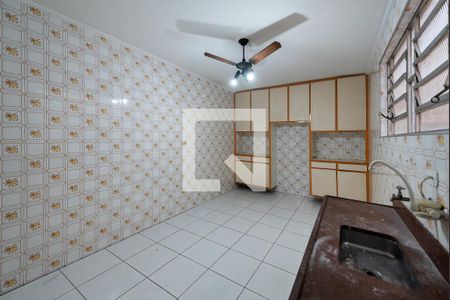 Cozinha de casa para alugar com 3 quartos, 150m² em Aparecida, Santos
