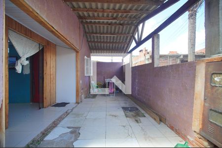Garagem de casa à venda com 2 quartos, 60m² em Santo Afonso, Novo Hamburgo