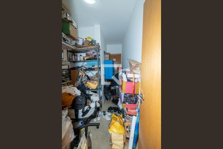 Quarto de Serviço de apartamento à venda com 4 quartos, 170m² em Sagrada Família, Belo Horizonte