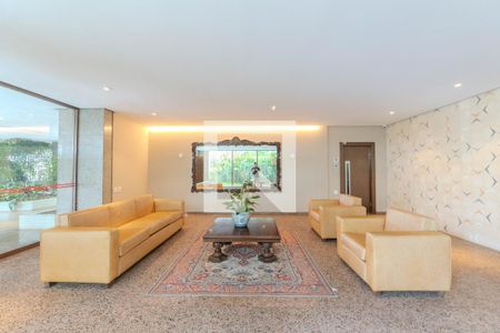 Hall de entrada de apartamento à venda com 4 quartos, 324m² em Morro dos Ingleses, São Paulo