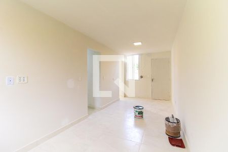 Sala de apartamento à venda com 2 quartos, 56m² em Conjunto Residencial José Bonifácio, São Paulo