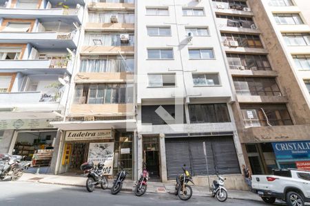 Fachada de kitnet/studio à venda com 1 quarto, 39m² em Centro Histórico, Porto Alegre