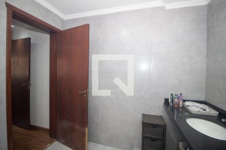Banheiro da Suíte de casa à venda com 3 quartos, 280m² em Tristeza, Porto Alegre