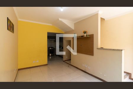 Sala de casa de condomínio à venda com 2 quartos, 56m² em Cidade Antônio Estêvão de Carvalho, São Paulo