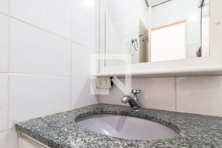 Banheiro da Suíte de apartamento para alugar com 3 quartos, 76m² em Vila Olímpia, São Paulo