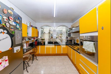 Cozinha de casa à venda com 5 quartos, 316m² em Vila Paris, Belo Horizonte