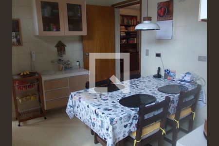 Apartamento à venda com 3 quartos, 240m² em Vila Morumbi, São Paulo