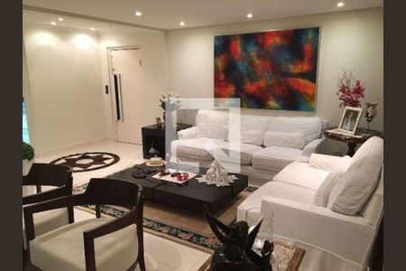 Apartamento à venda com 4 quartos, 182m² em Vila Sonia, São Paulo