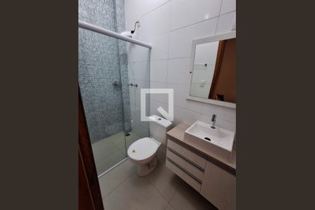 Banheiro de casa à venda com 3 quartos, 135m² em Igara, Canoas