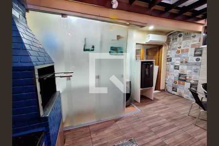 Churrasqueira de casa à venda com 3 quartos, 135m² em Igara, Canoas