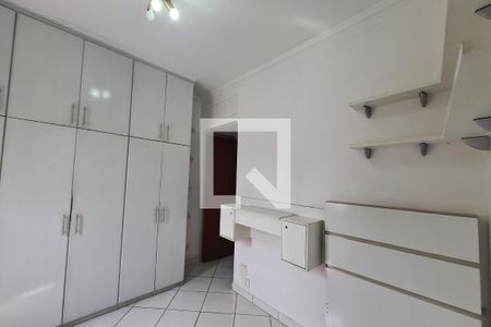 Quarto 1 de casa para alugar com 3 quartos, 333m² em Vila Formosa, São Paulo