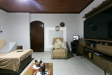 Sala 1 de casa à venda com 2 quartos, 200m² em Vila Carrão, São Paulo