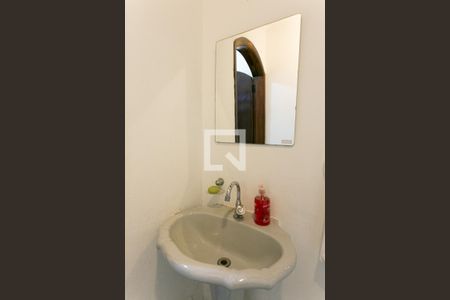 Lavabo de casa à venda com 2 quartos, 200m² em Vila Carrão, São Paulo