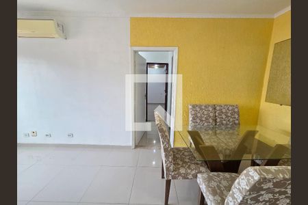 Sala de apartamento para alugar com 2 quartos, 60m² em Tupi, Praia Grande
