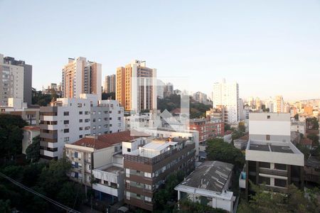 Sala Vista de apartamento à venda com 3 quartos, 144m² em Rio Branco, Porto Alegre