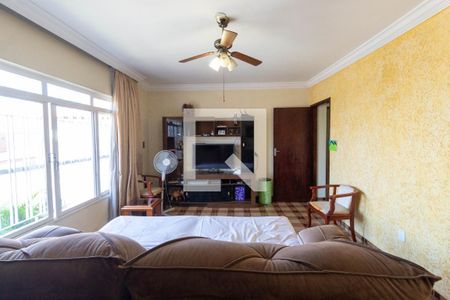 Sala de casa à venda com 3 quartos, 160m² em Vila Euthalia, São Paulo