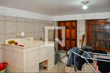 Área de Serviço de casa à venda com 5 quartos, 160m² em Menino Deus, Porto Alegre