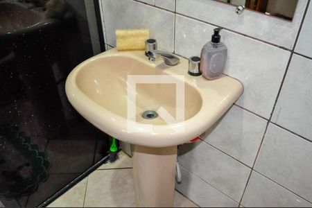 Banheiro Suíte 1 de casa à venda com 5 quartos, 160m² em Menino Deus, Porto Alegre