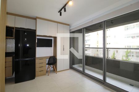 Sala/Quarto de kitnet/studio para alugar com 1 quarto, 22m² em Itaim Bibi, São Paulo