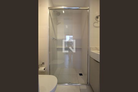 Banheiro da Suíte de kitnet/studio para alugar com 1 quarto, 22m² em Itaim Bibi, São Paulo