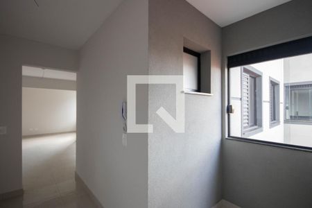 Cozinha e Área de Serviço de apartamento à venda com 2 quartos, 48m² em Vila Gustavo, São Paulo