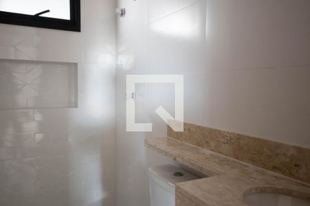 Banheiro de apartamento à venda com 2 quartos, 48m² em Vila Gustavo, São Paulo