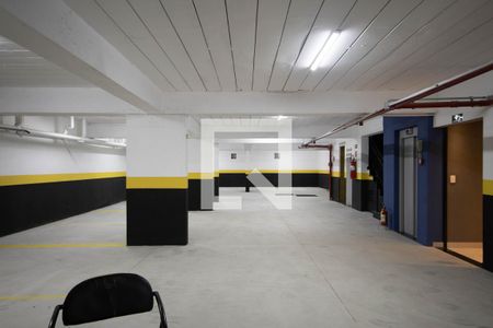 Garagem de apartamento à venda com 2 quartos, 54m² em Vila Gustavo, São Paulo