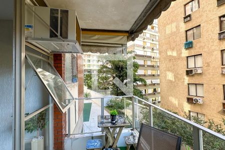 Sala de apartamento à venda com 2 quartos, 128m² em Lagoa, Rio de Janeiro
