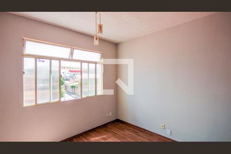 Sala de apartamento para alugar com 2 quartos, 71m² em Pompéia, Belo Horizonte