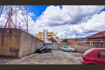 Garagem de apartamento para alugar com 2 quartos, 71m² em Pompéia, Belo Horizonte