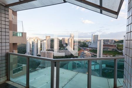 varanda suite master de apartamento à venda com 3 quartos, 170m² em Vale do Sereno, Nova Lima