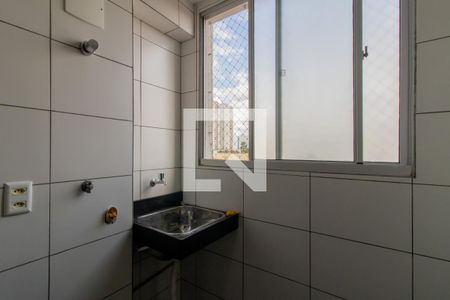 Area de Serviço de apartamento para alugar com 2 quartos, 44m² em Gopouva, Guarulhos