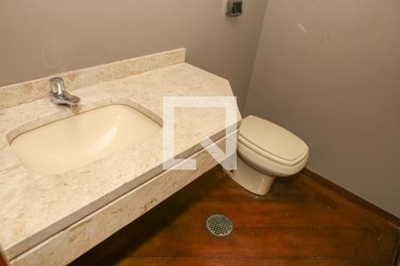 Lavabo de apartamento à venda com 4 quartos, 180m² em Perdizes, São Paulo