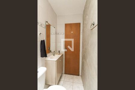 Banheiro de casa de condomínio à venda com 2 quartos, 62m² em Jardim Norma, São Paulo